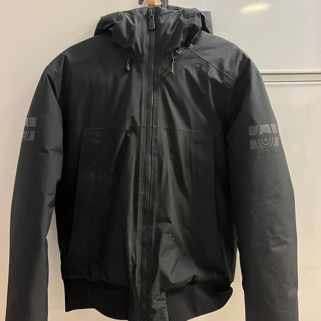 Svart Sail Racing Gore-Tex dunjacka