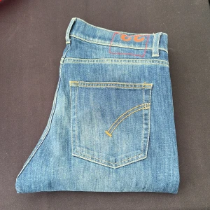 Dondup jeans - Dondup jeans! Size: 33! Skick 8:10! Hör av dig vid frågor 🙌