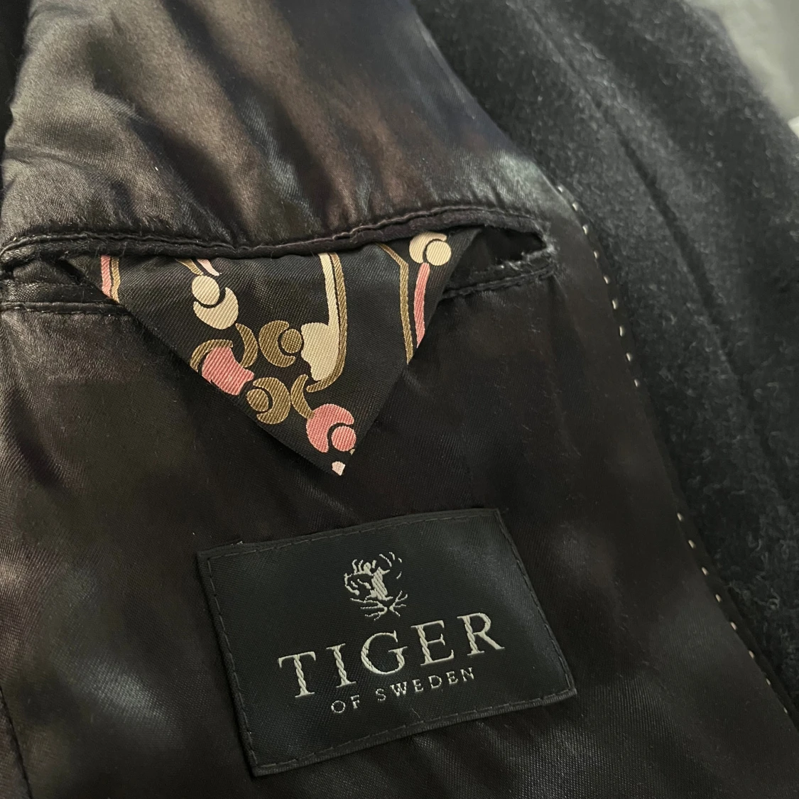 Mörkgrå ullrock Tiger of Sweden - 2