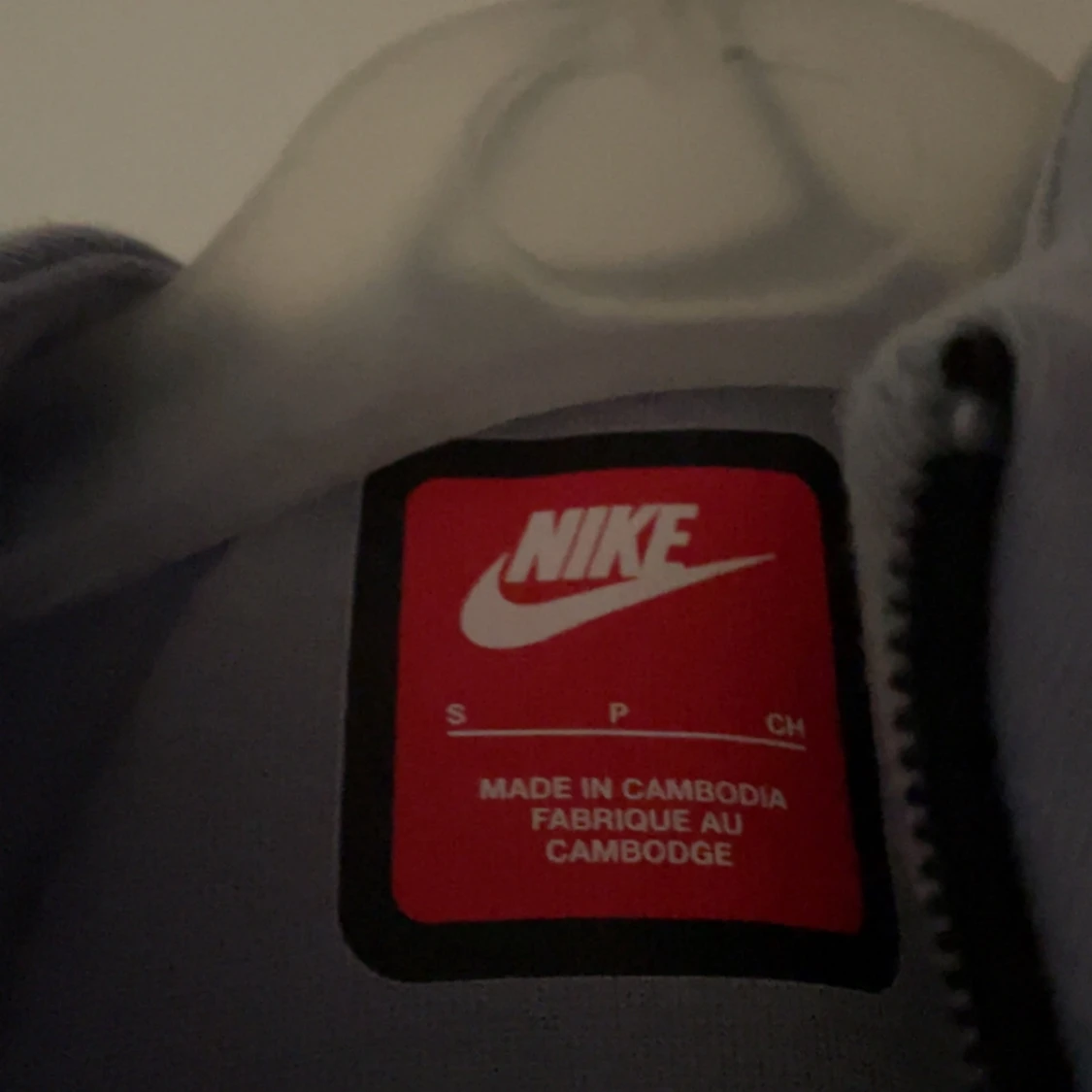 Nike hoodie i ljusblått och grått - 1