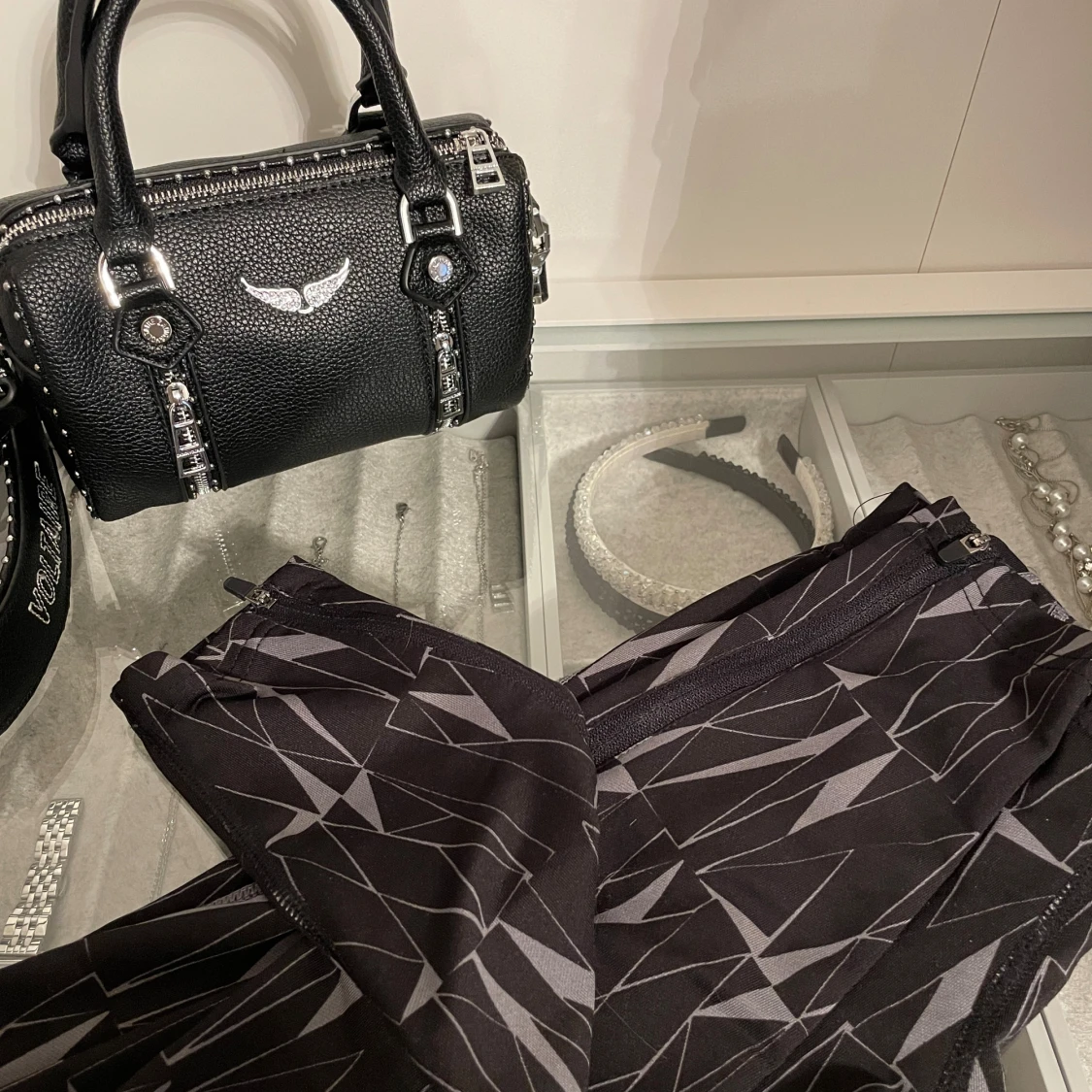 Svarta träningsbyxor XS - 1