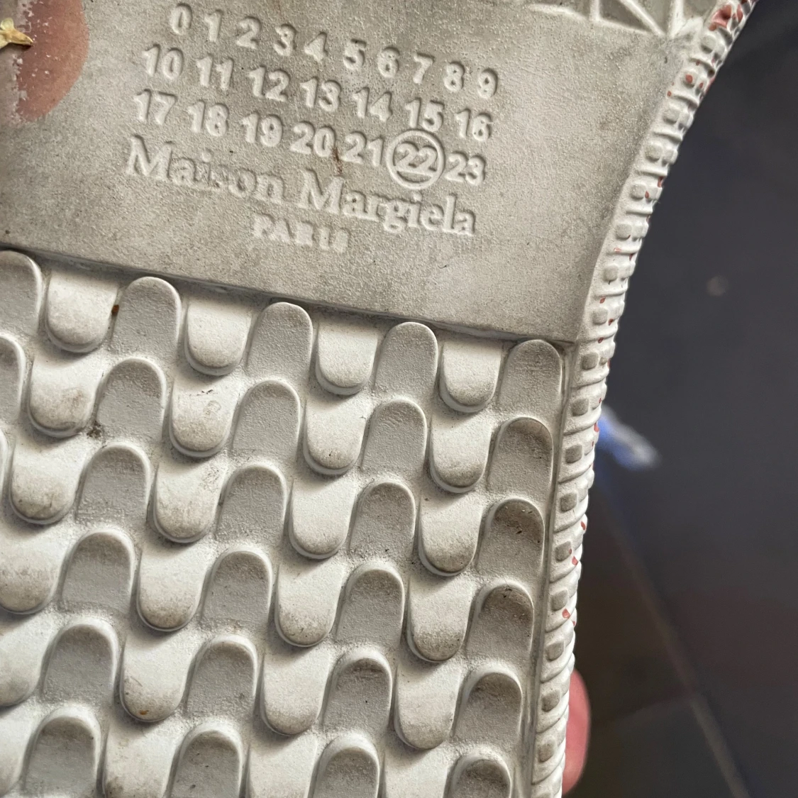 Maison Margiela sneakers med färgstänk - 2