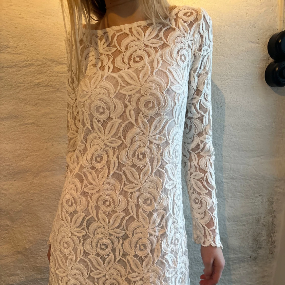 Vit spetsklänning - 1