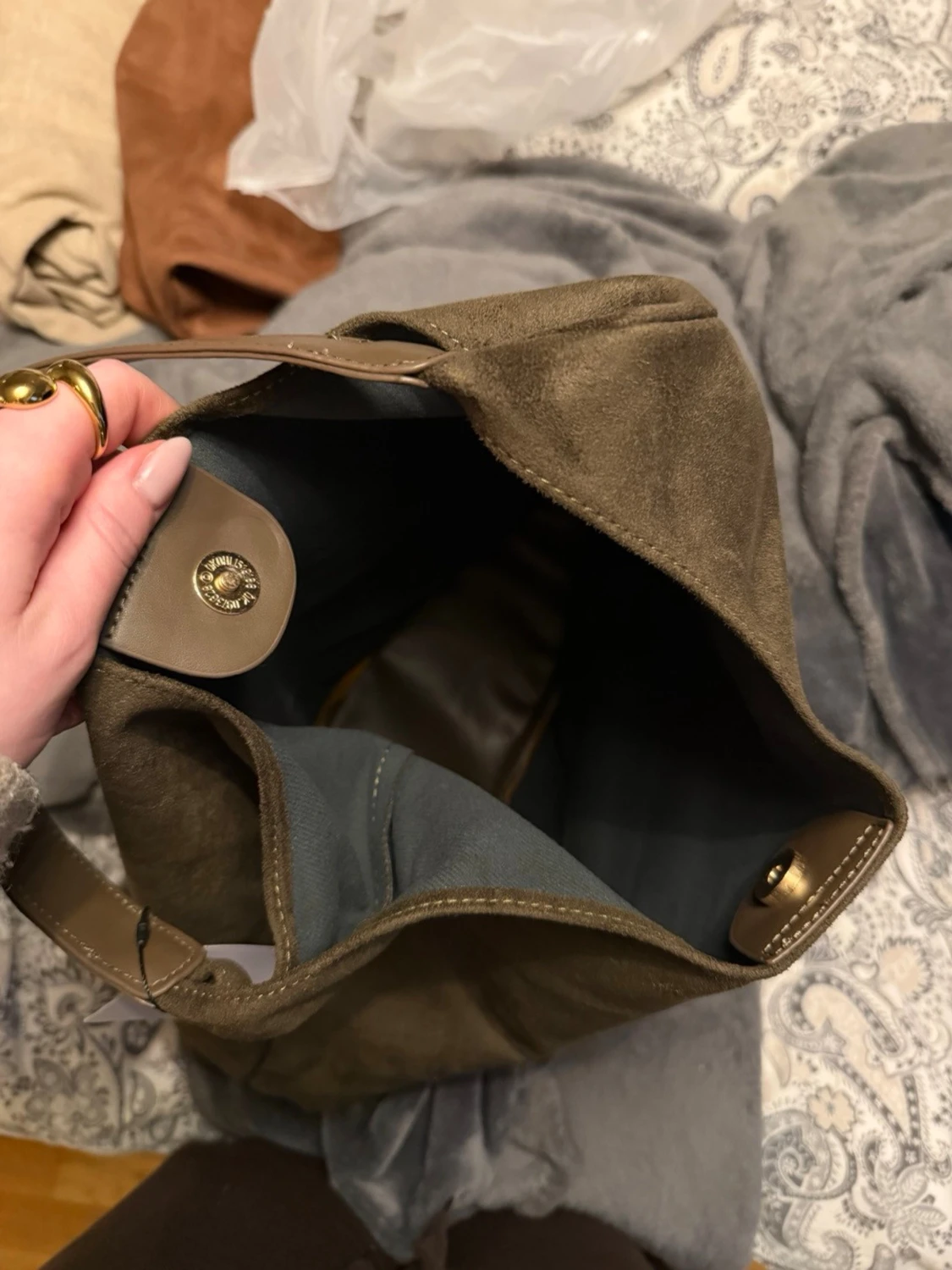 Grön/olivfärgad Byella-väska – ny med prislapp - 3