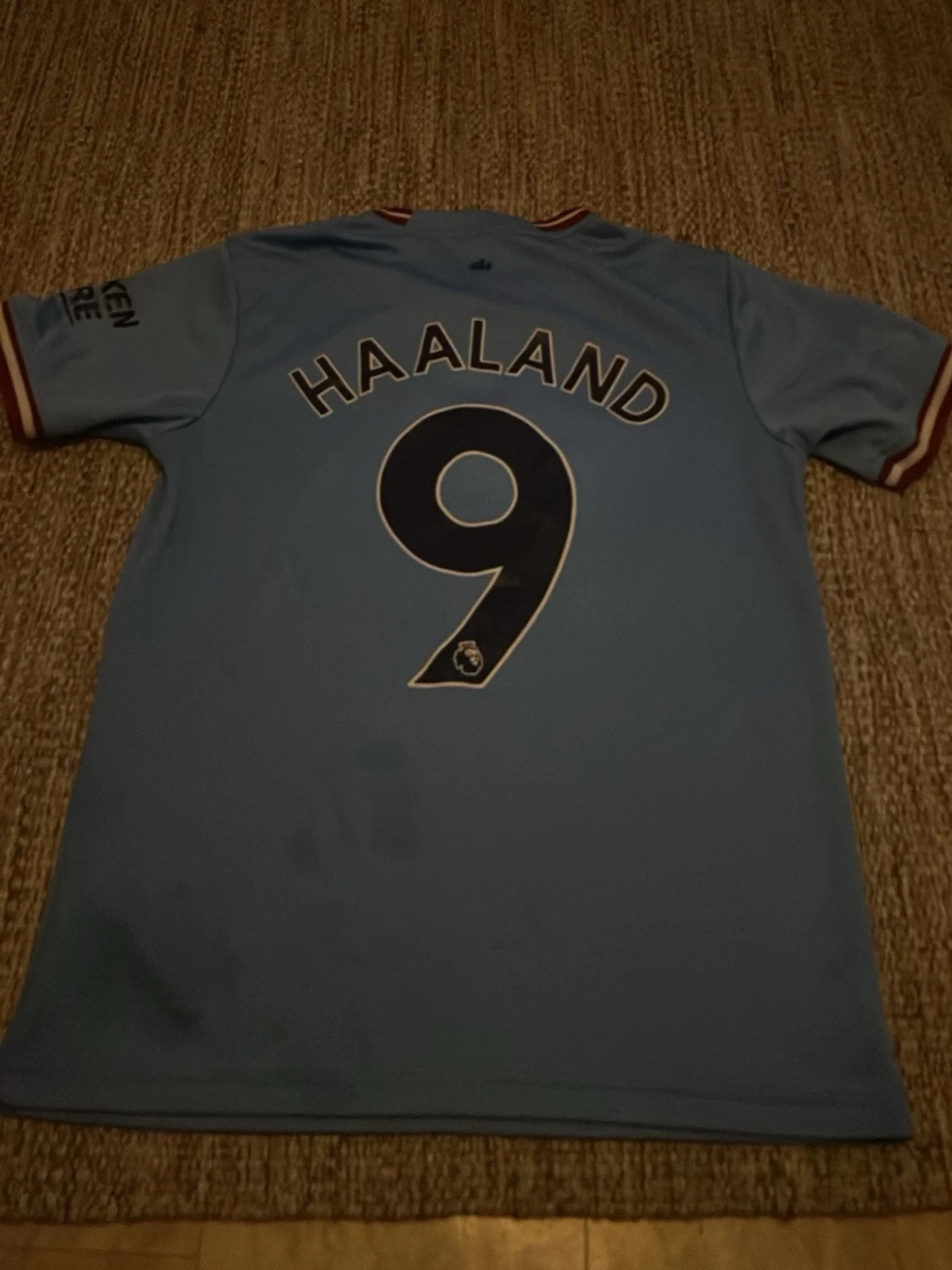 Manchester city tröja/ S/ mycket bra  - 1