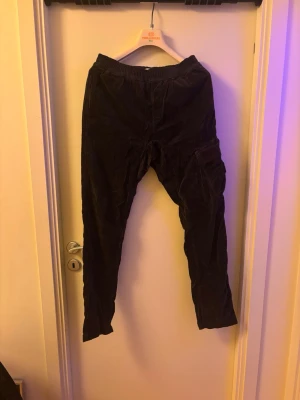 Stone Island byxor  - Säljer mina Stone Island byxor där det inte kommer till någon användning 