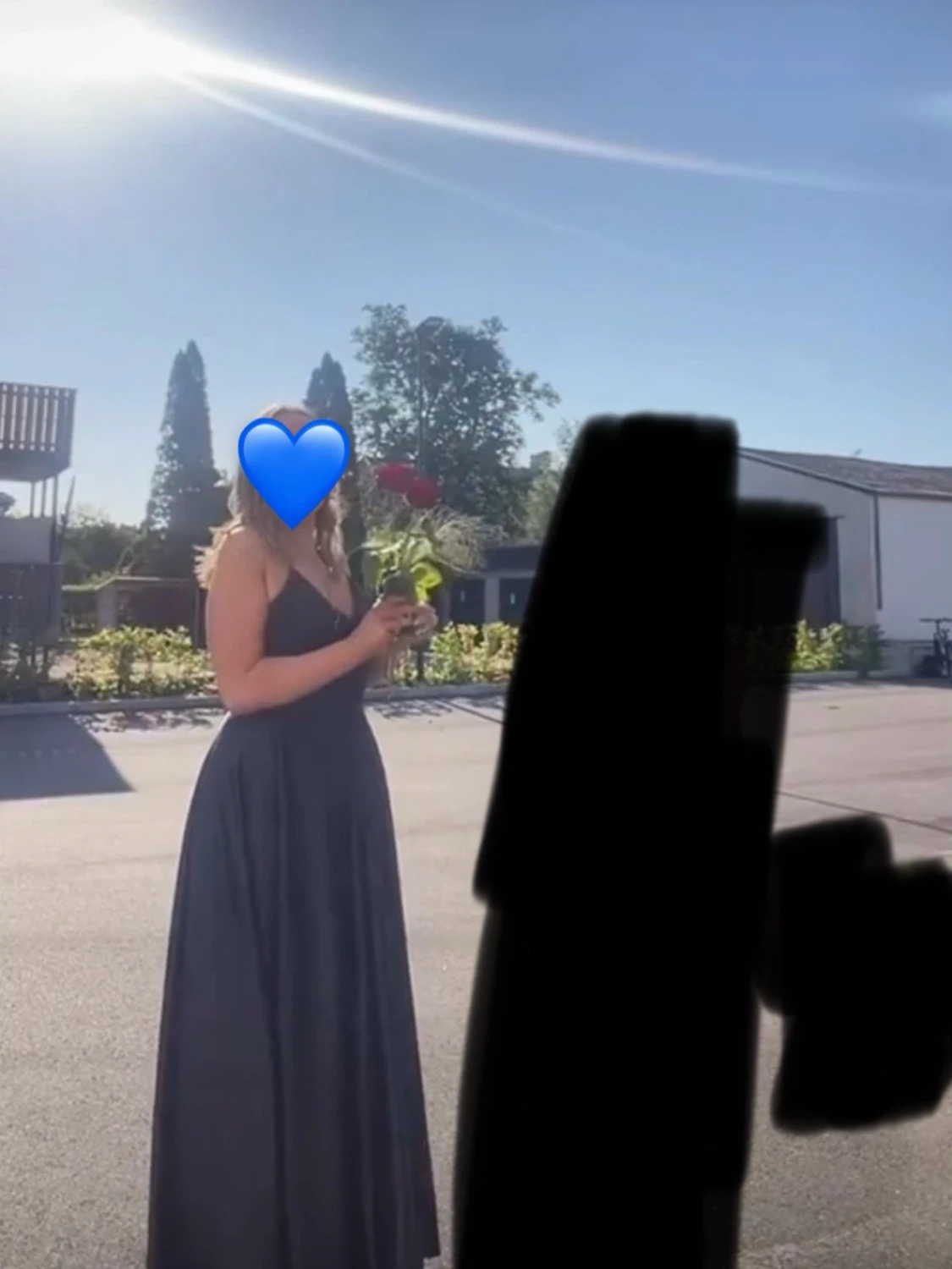 Blå balklänning med slits - 1