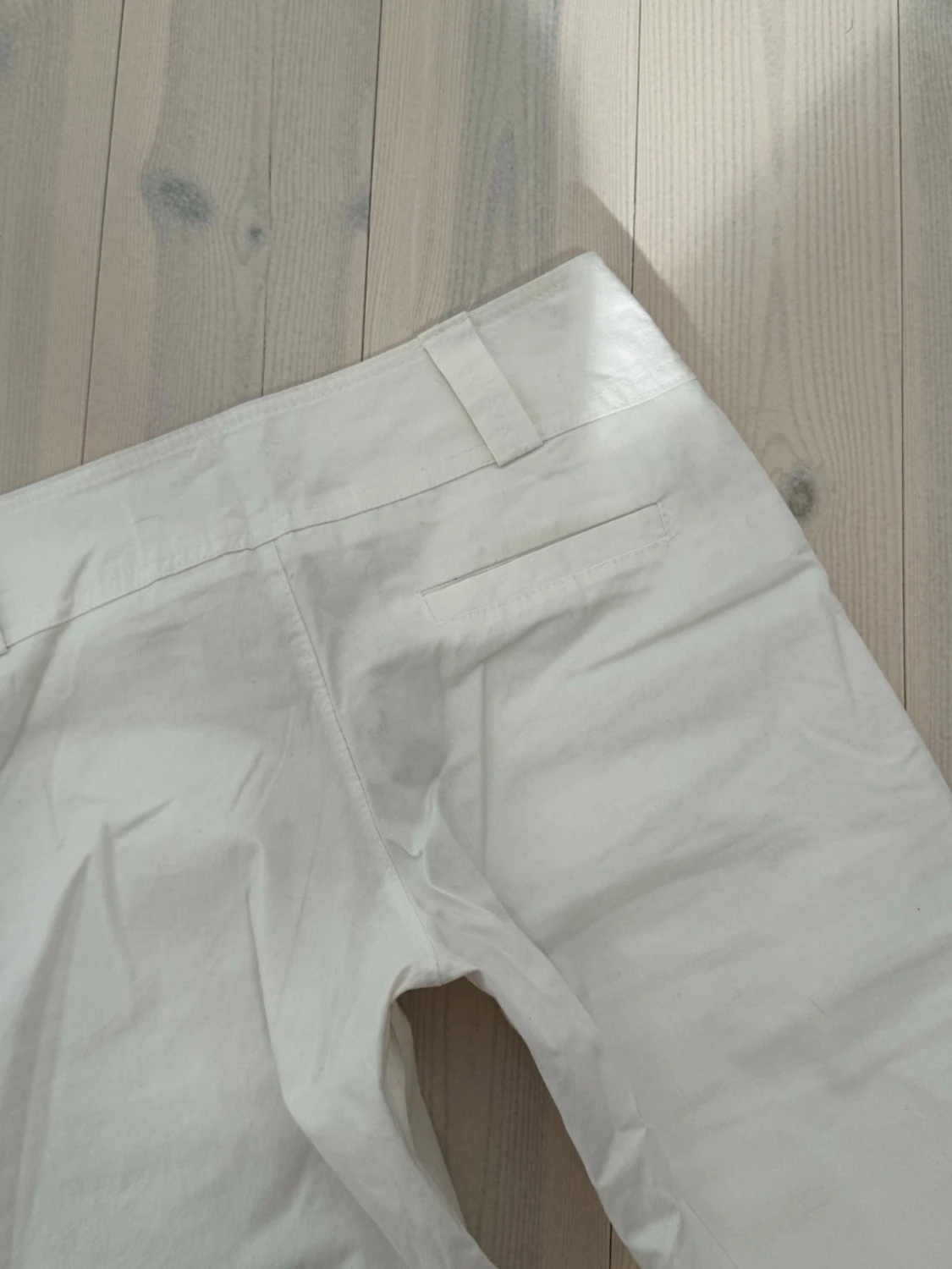 Låga vita kostymbyxor  - 4