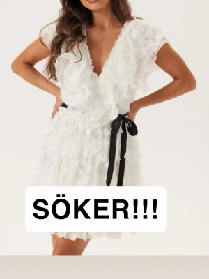 Vit studentklänning från bubbelroom - Söker denna superfina studentklänning i storlek xs eller s