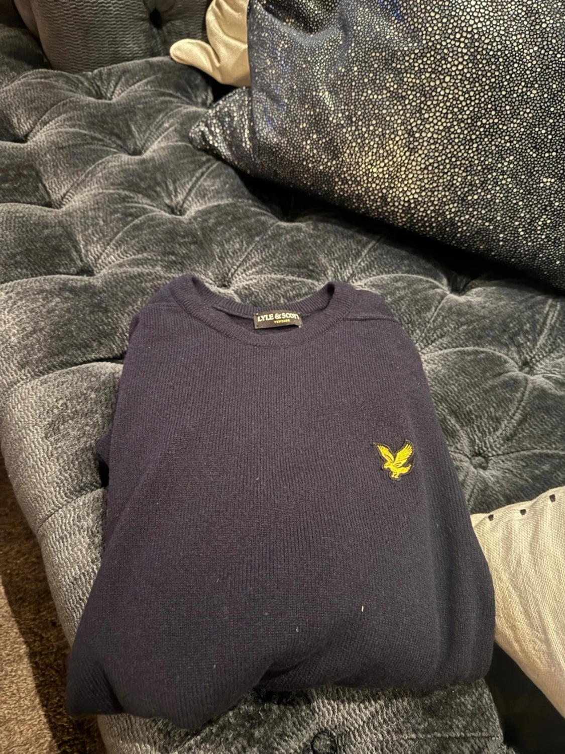 Mörkblå stickad tröja Lyle & Scott - 1
