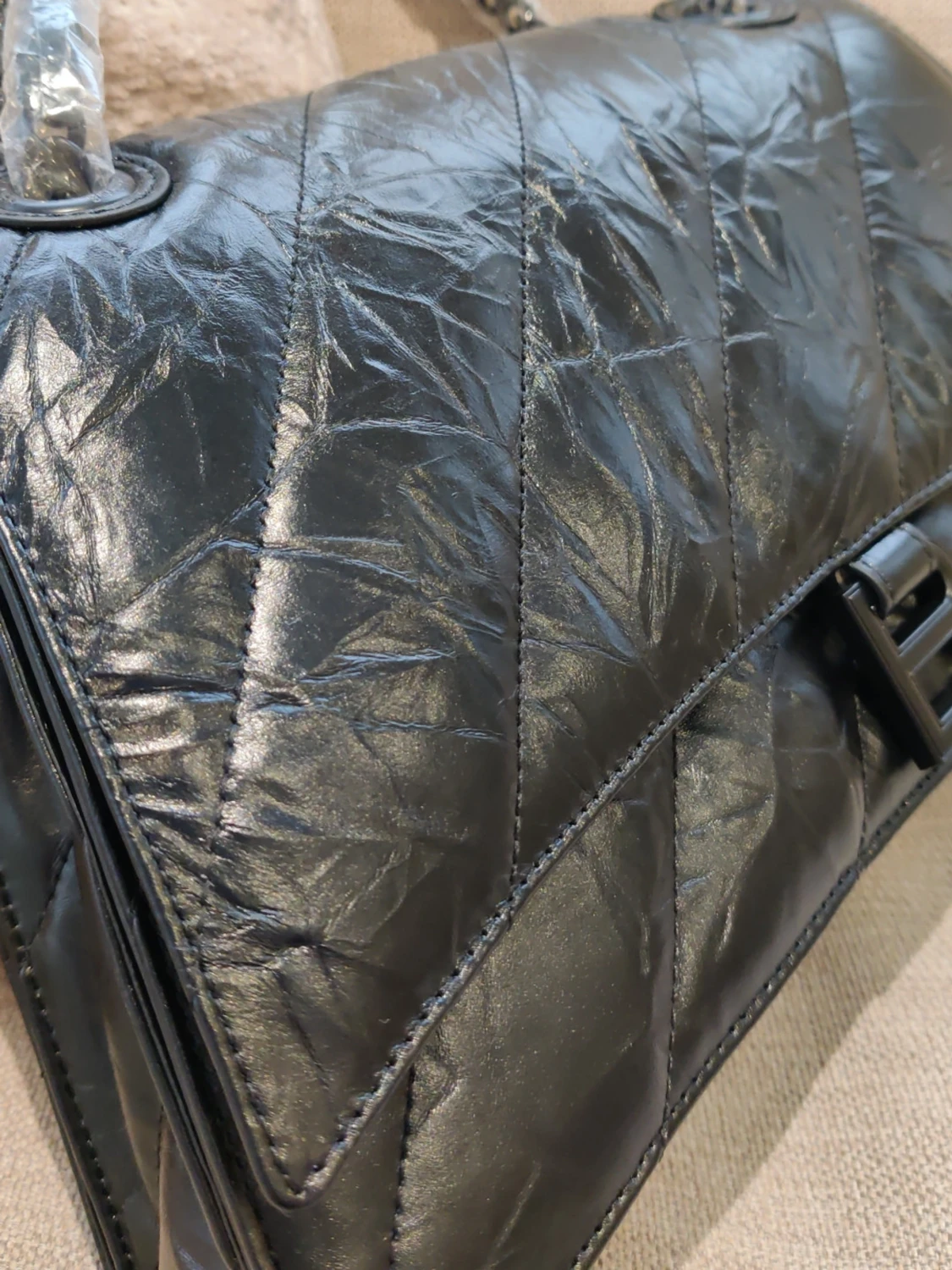 Svart quiltad handväska - 2