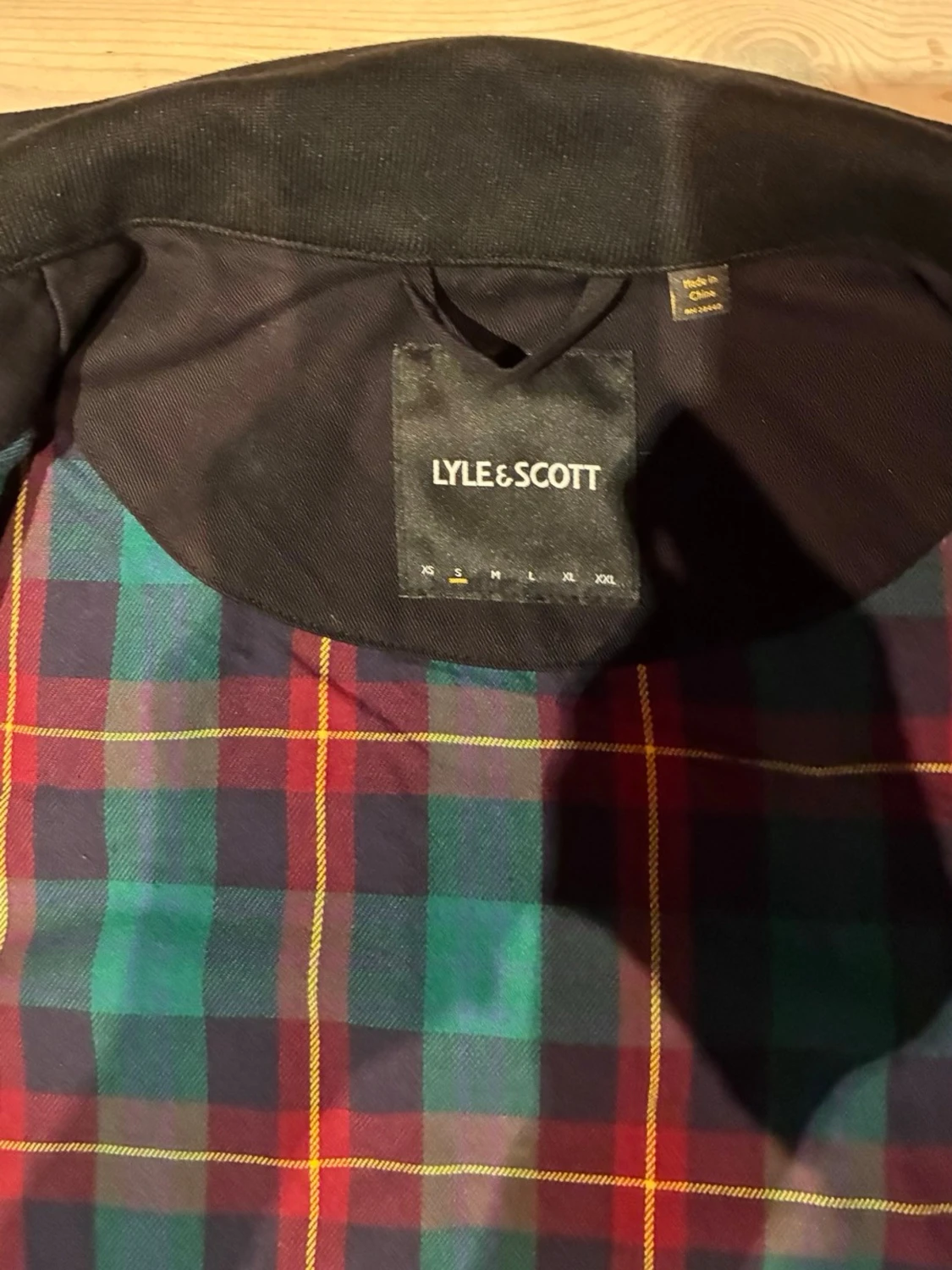 Svart vindjacka från Lyle & Scott - 2