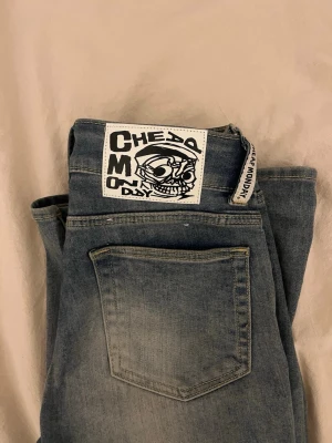 Ljusblå jeans Cheap monday  - Ljusblå cheapmonday jeans 