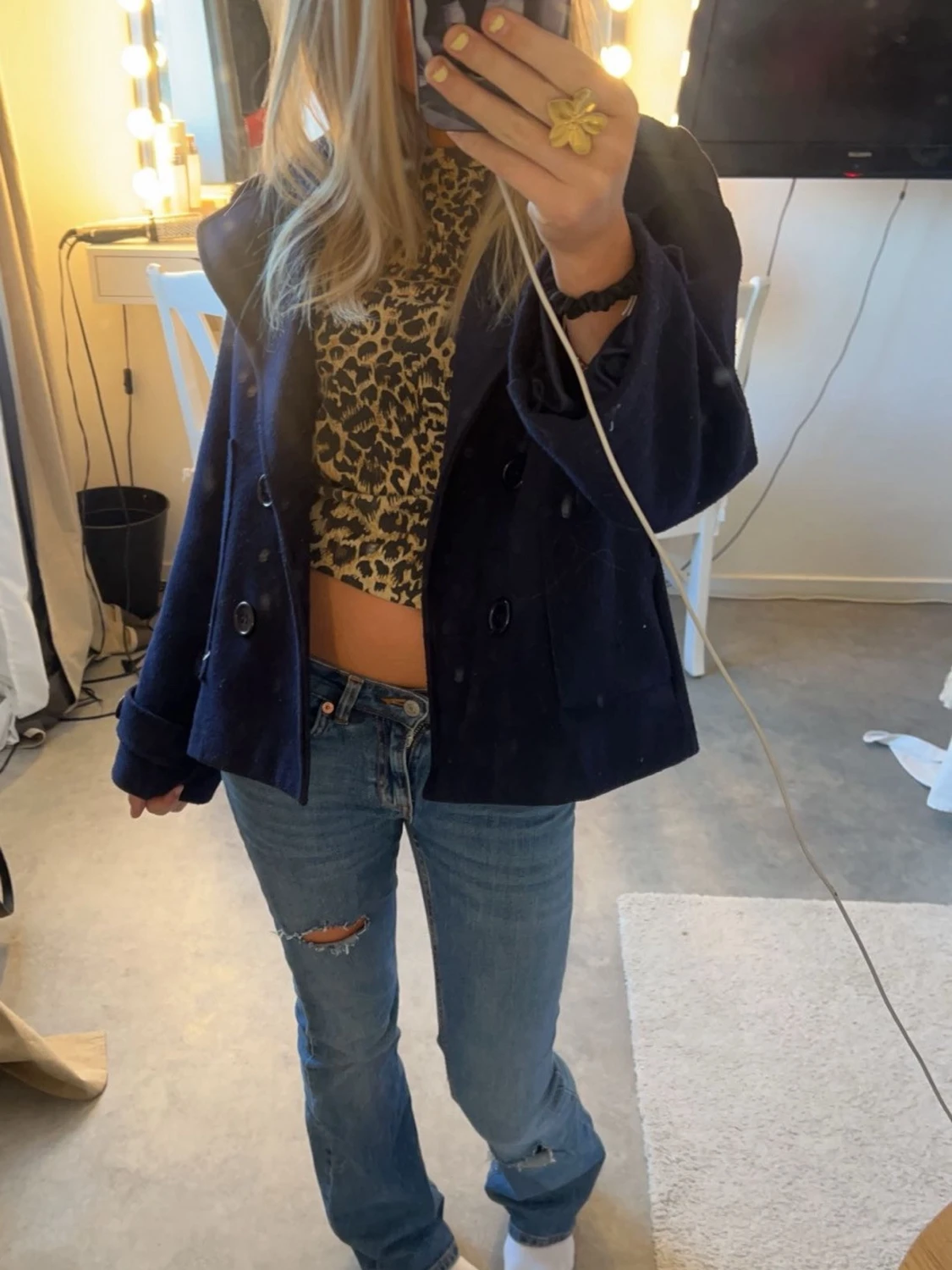 Jättefin mörkblå kappa  - 2