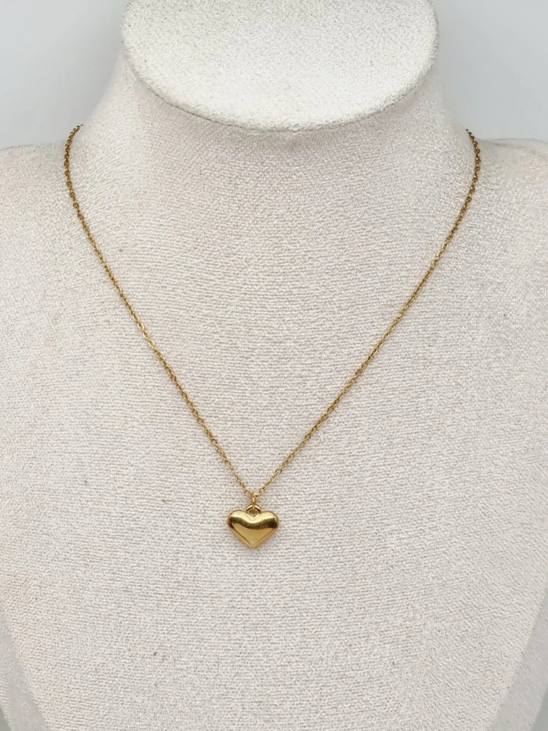 Stilfullt halsband med hjärta  - 2