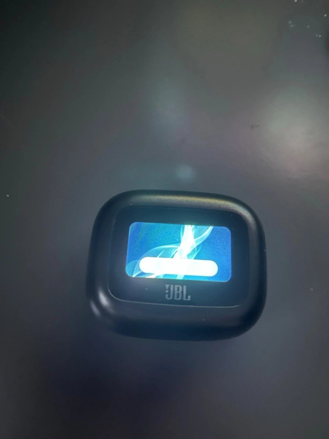 JBL bärbar trådlösa hörlurar med display