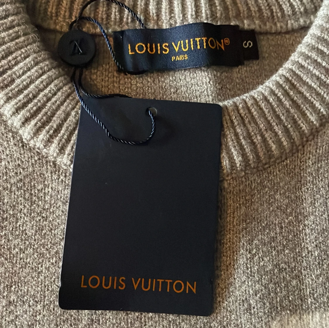 Beige stickad tröja Louis Vuitton - 3