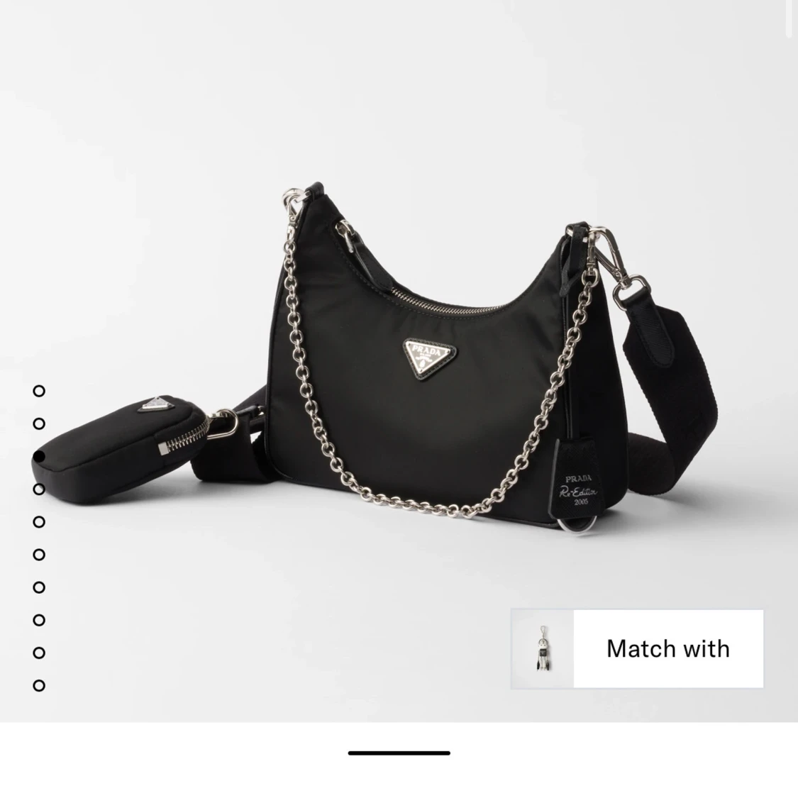 Svart axelväska från Prada i nylon - 1