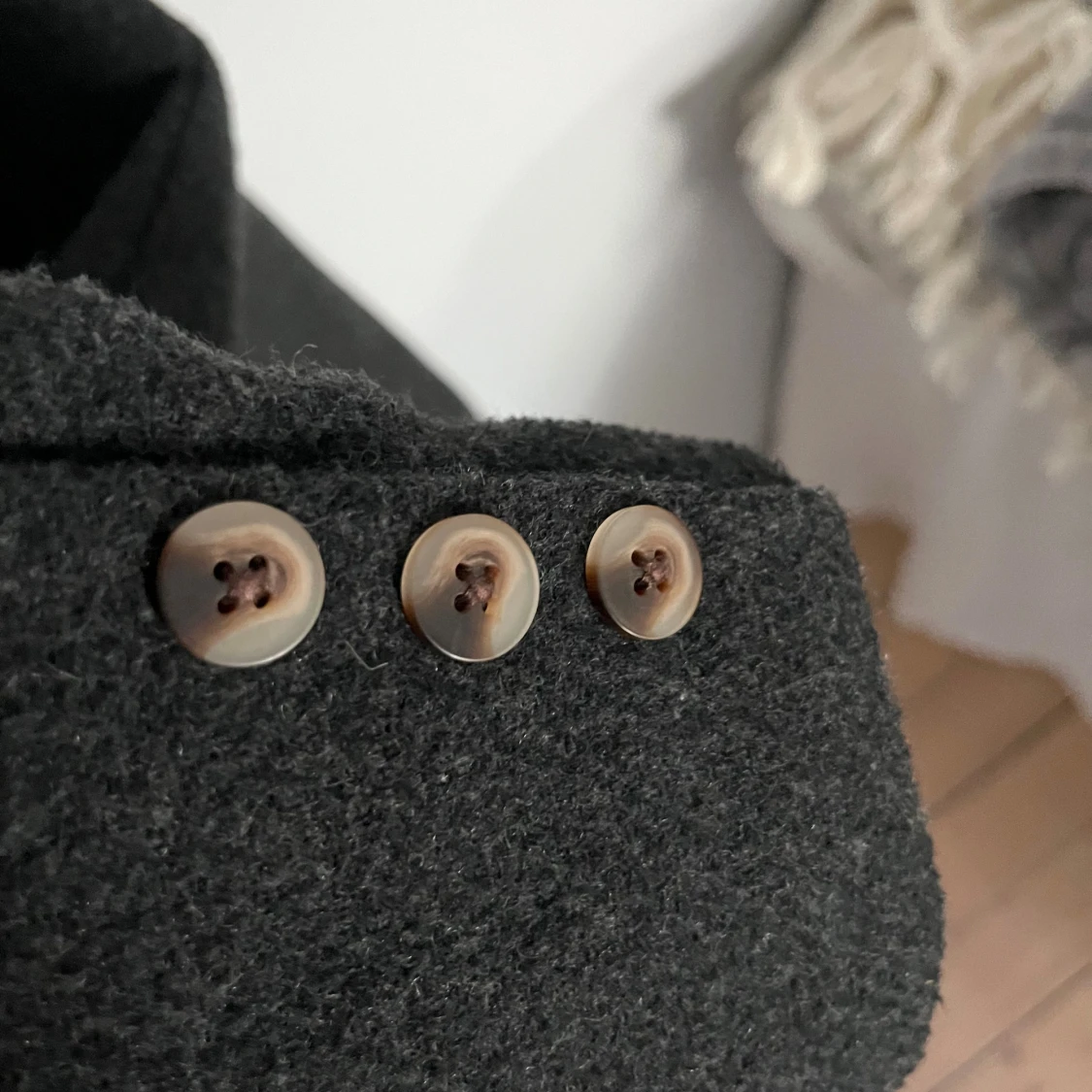 Mörkgrå kappa från Noisy May - 3