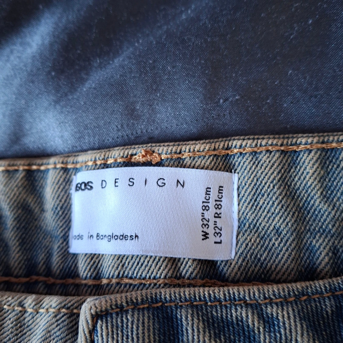 Gråaktiga jeans från ASOS Design - 2