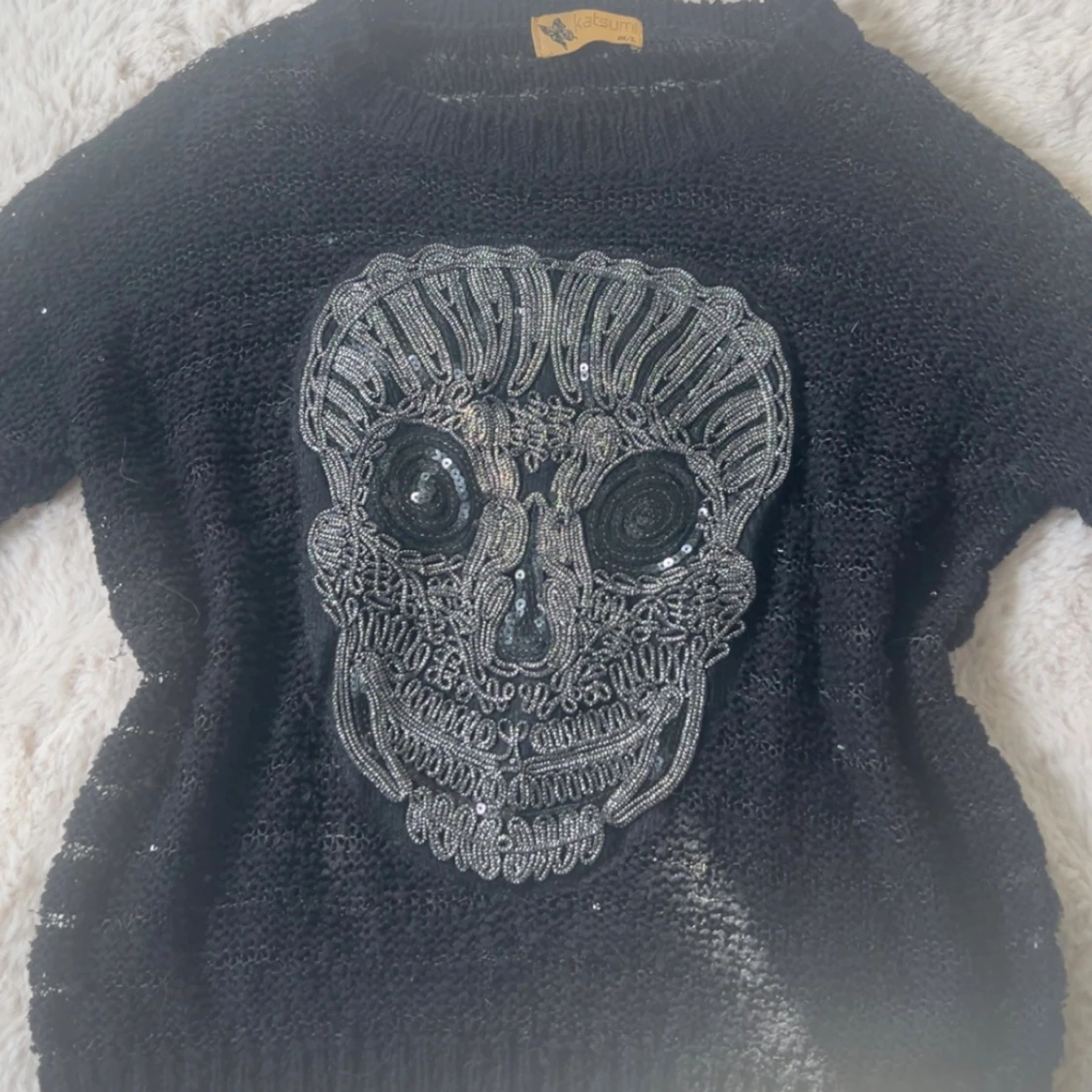 Svart stickad tröja - 1