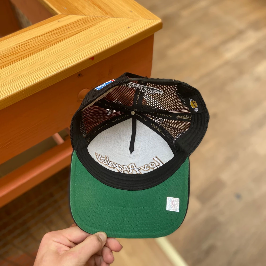 Svart Los Angeles keps Mitchell & Ness - 3