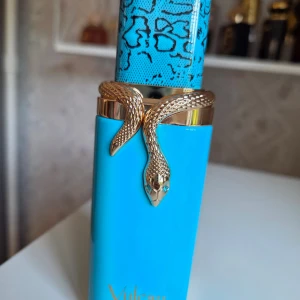 Vulcan Feu French avenue - Endast provsprutad 1 g. Inspirerad av God of fire. Köpt på dupescents.