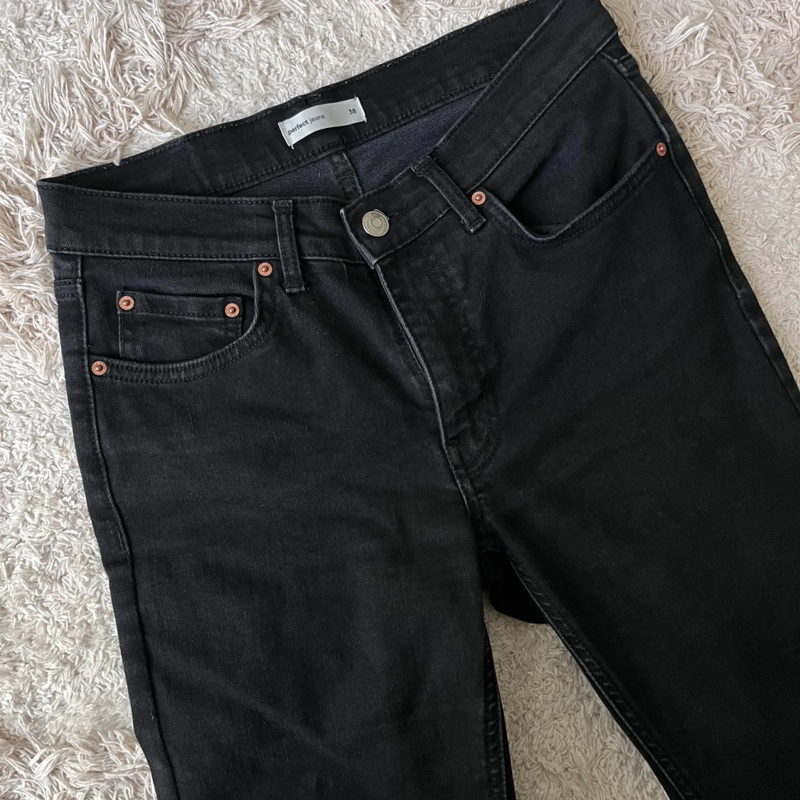 Svarta bootcut jeans från Perfect Jeans - 3
