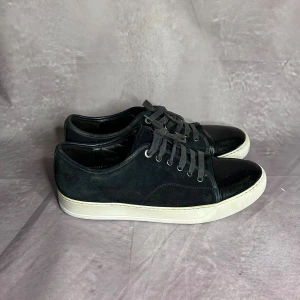 Lanvin skor - Mycket fint skick | Size UK 7/EU 42 | fraktar spårbart inom 24 timmar | för att köpa klicka ”köp nu” | vid frågor eller funderingar skriv en meddelande | följare får bättre rabatter🙌