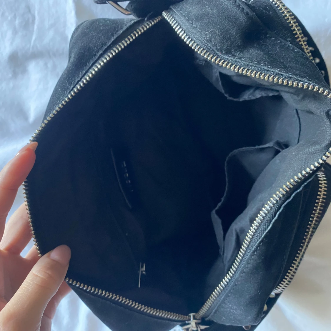 Snygg axelremsväska från Noella - 2