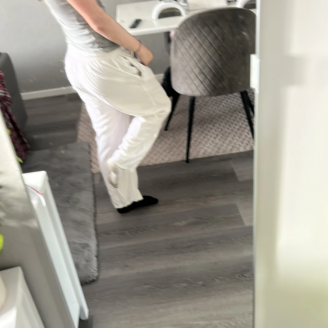 Vita loose linnebyxor med snörning - 1