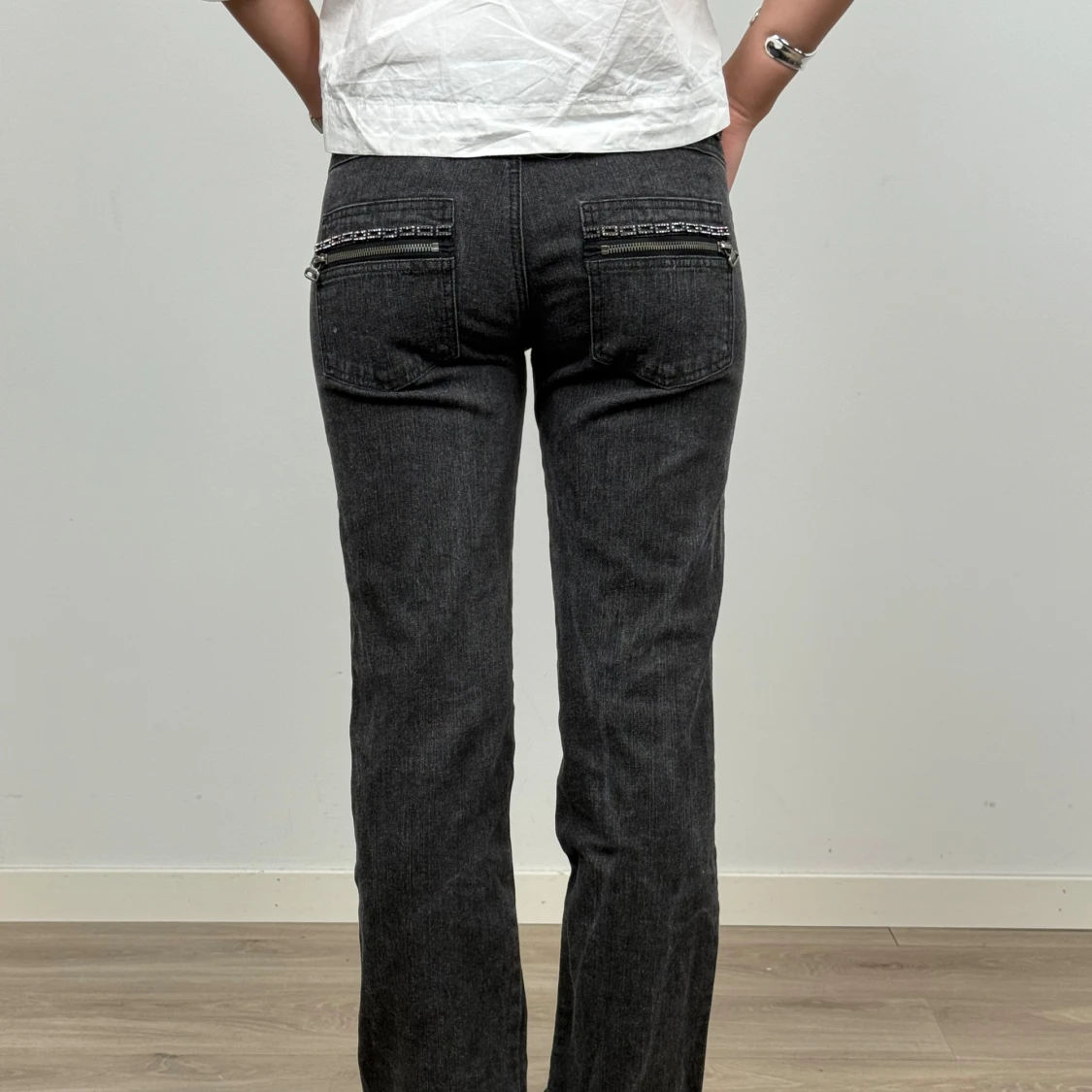 Svarta jeans  - 2