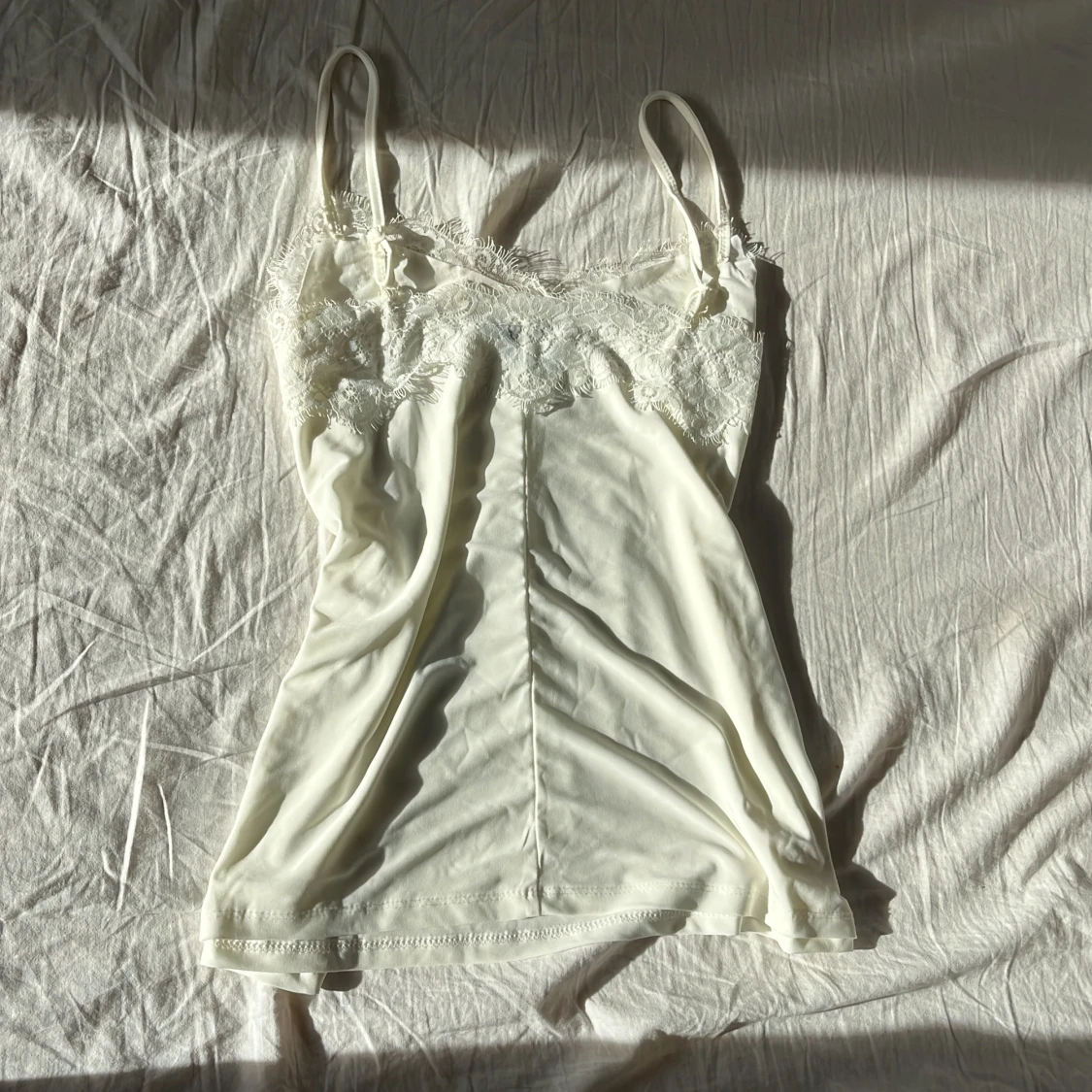 Vit spetslinnetopp  - 1