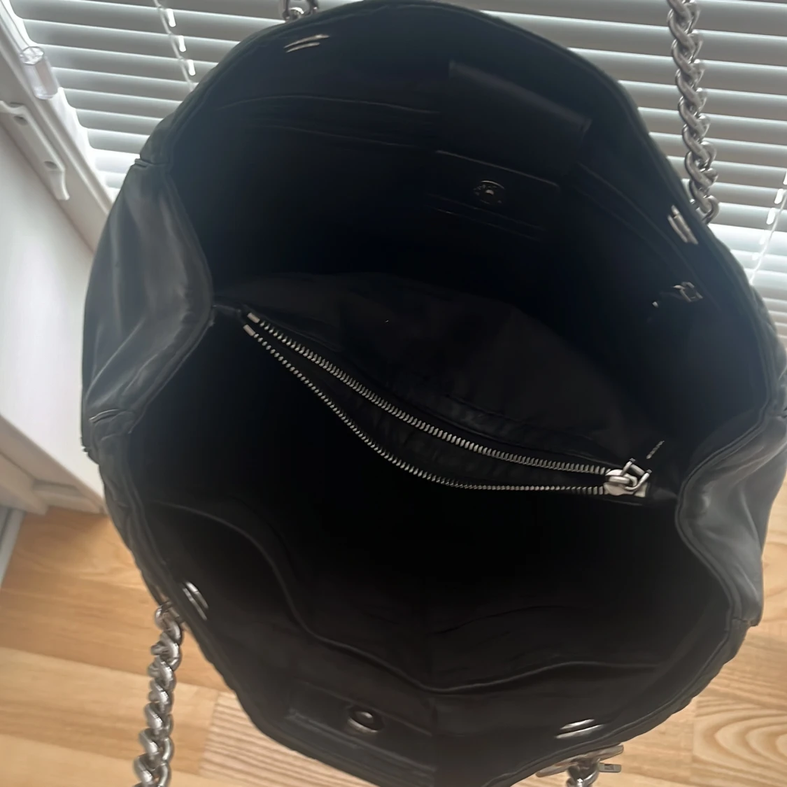 Svart quiltad axelväska Michael Kors - 3