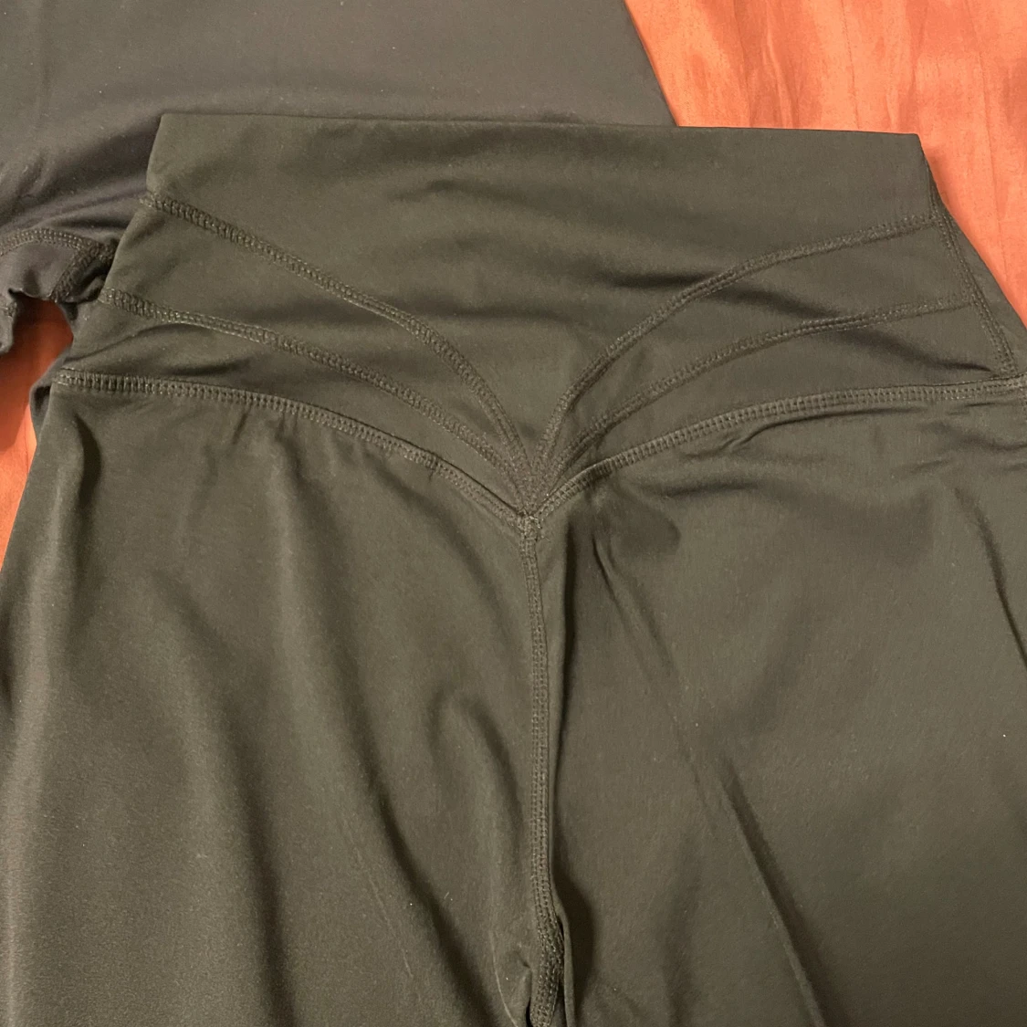 Svarta träningsbyxor - 1