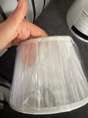 Lamp shade 2 för 50 - Lamp shade