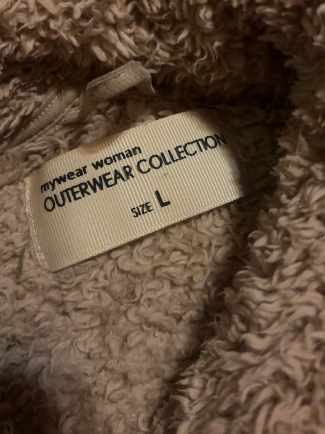 Beige teddyjacka från Mywear Woman - 2