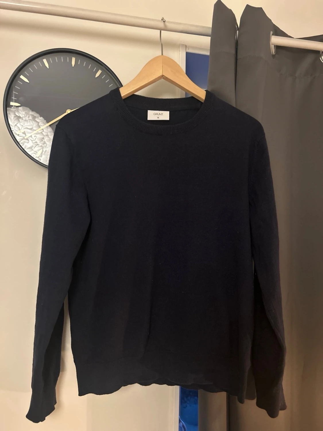 Mörkblå stickad tröja från Grunt XL - 3