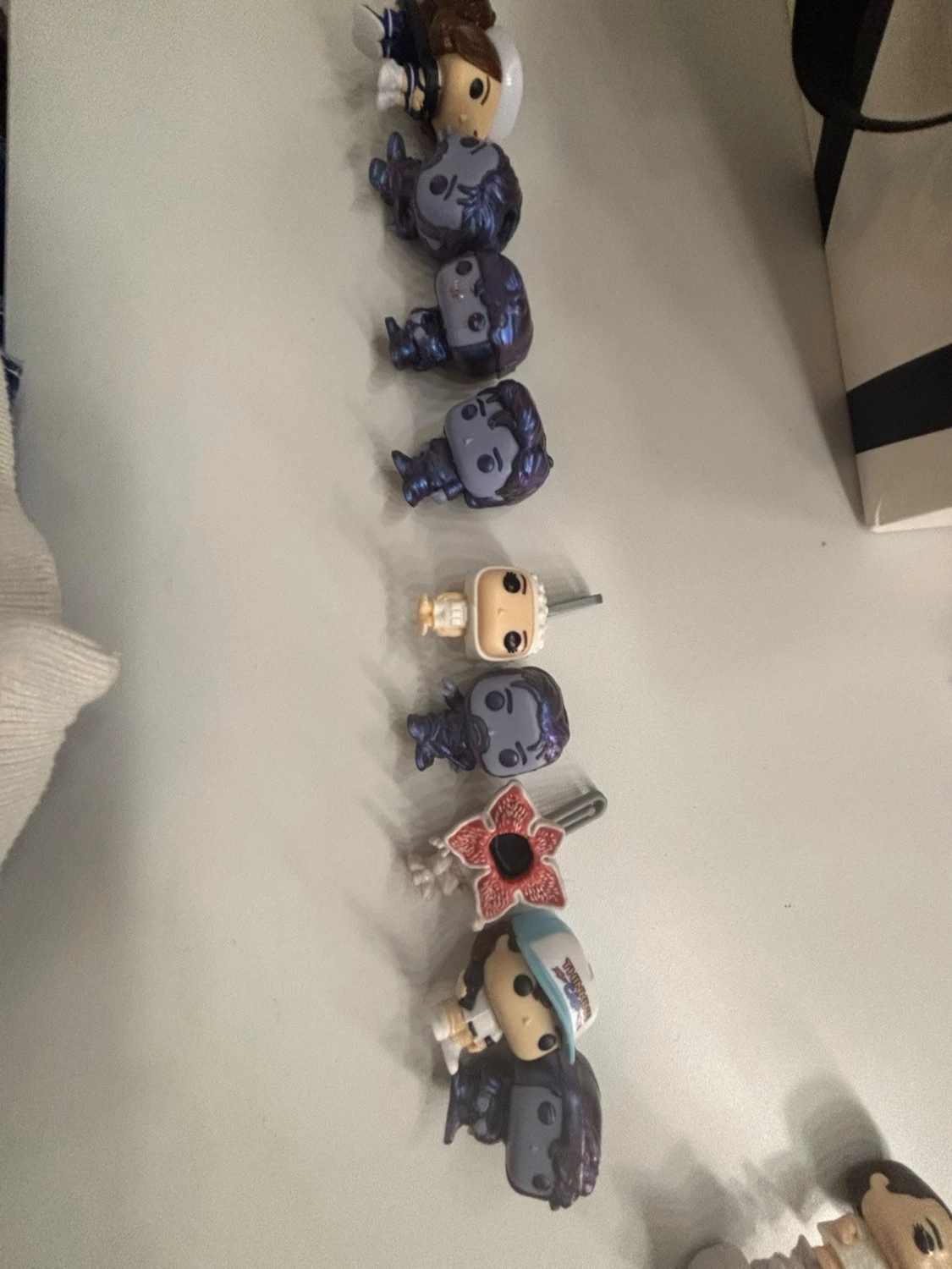 13 stycken stranger things kinder joy gubbar!☺️ - 3