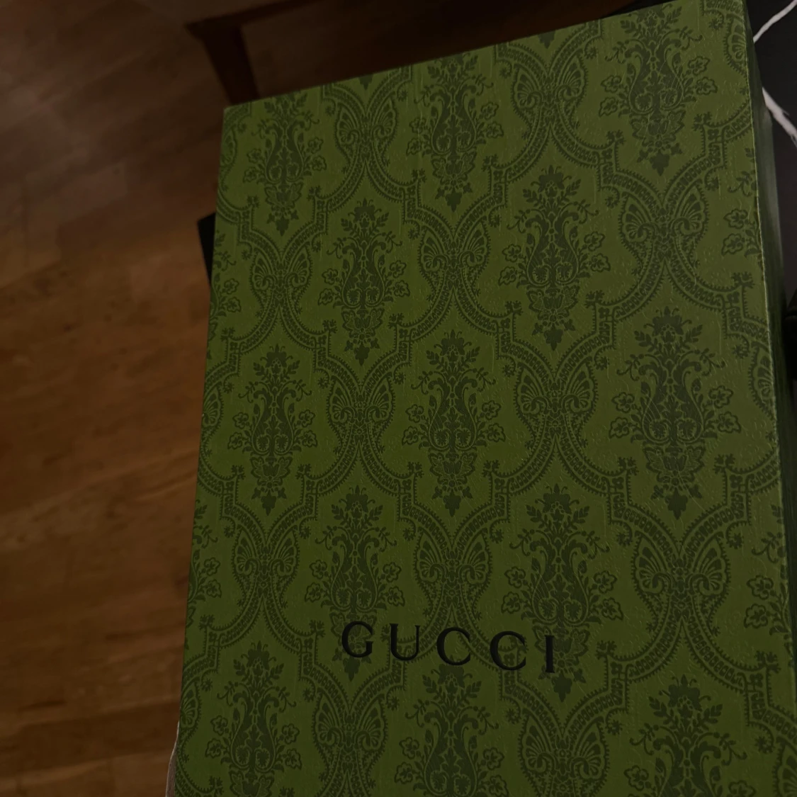 Gucci GG Supreme axelväska beige/brun - 2