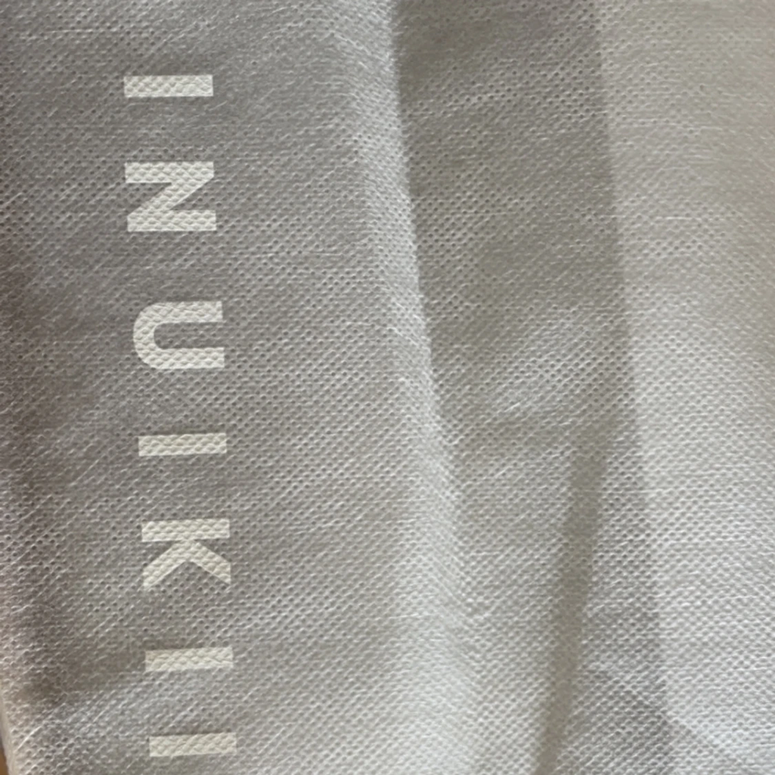 Inuikii tofflor i storlek 39 - 1