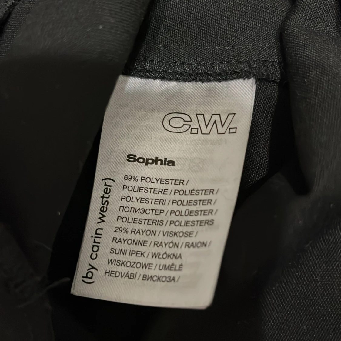 Svart kortkjol från Carin Wester - 3