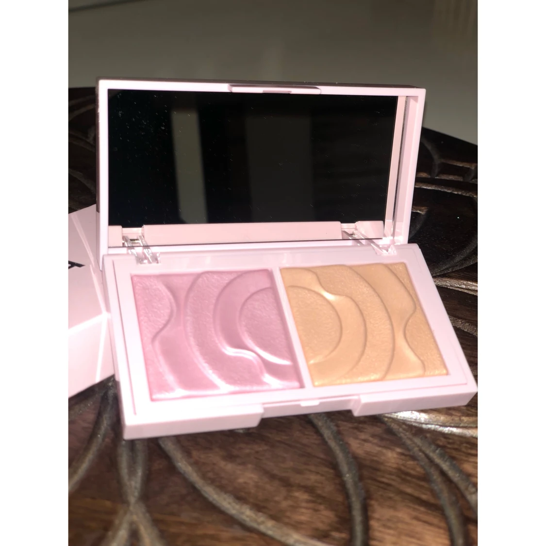 CAIA highlighter duo i rosa och guld - 1