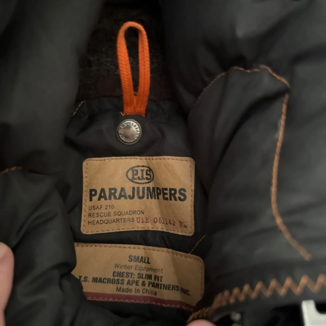 Svart Parajumpers parkas med päls - 4