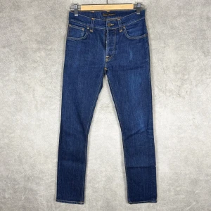 Nudie Jeans | W29 - Nudie Grim Tim Jeans | Bra skick | W29 L32 | INGA BYTEN | Fraktar spårbart eller möts upp i Täby 