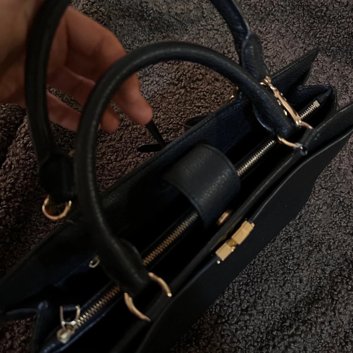 Svart handväska från Lauren Ralph Lauren - 1