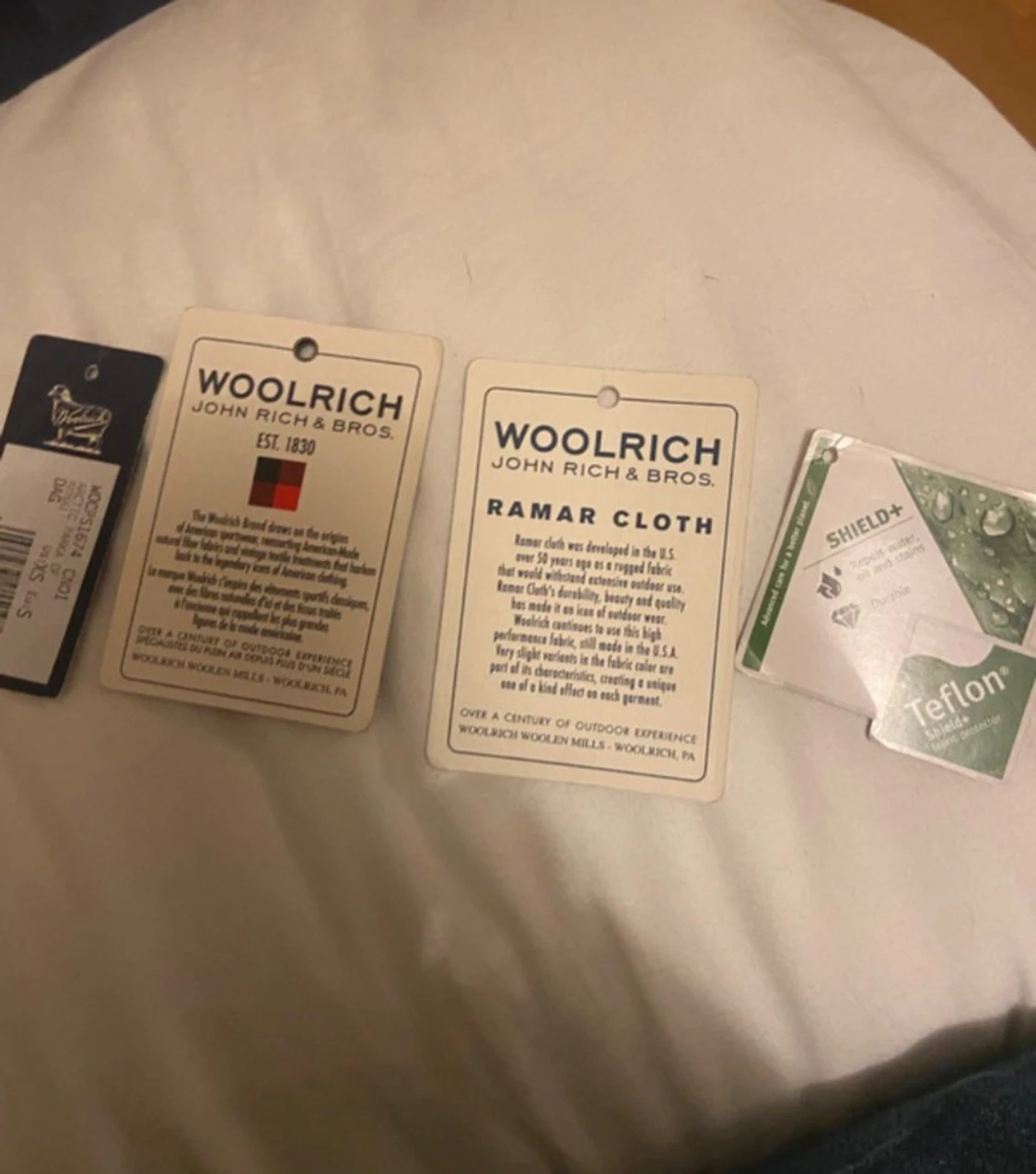 Mörkgrön parkas från Woolrich med päls - 4