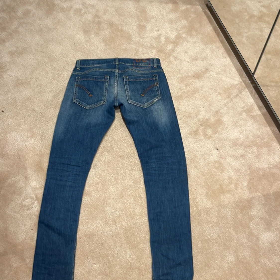 Blå dondup jeans med slitningar - 1