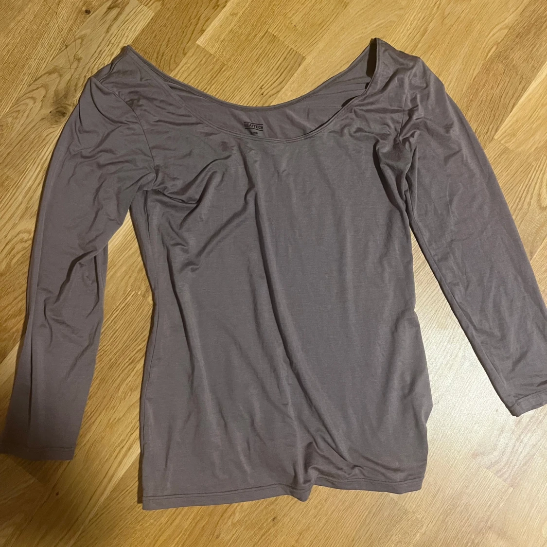 Grå långärmad Heattech topp