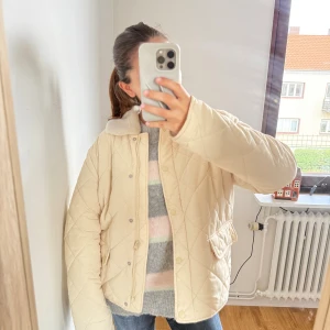 Jacka - Supersnygg höst/vår jacka från NAKD